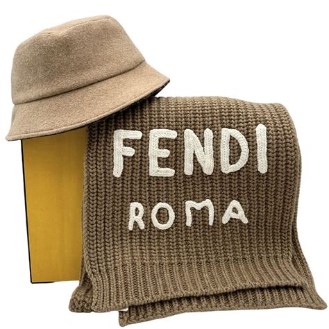 cappello e sciarpa fendi ebay|Fendi .